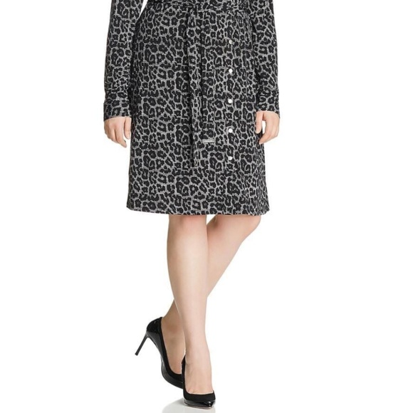 Michael Kors Plus Size Leopard Button Down Dress - Picture 2 of 10